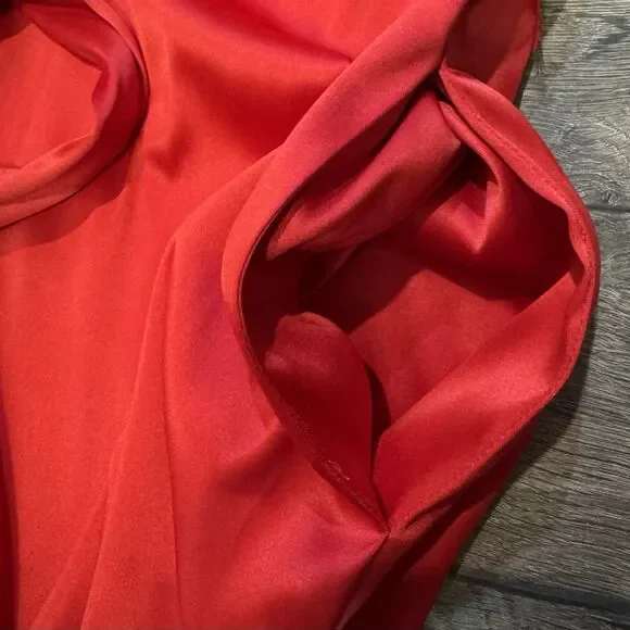 Victorias Secret Chantilly Robe Women XS/S Red Lace Back Satin Kimono Lingerie - Picture 10 of 12